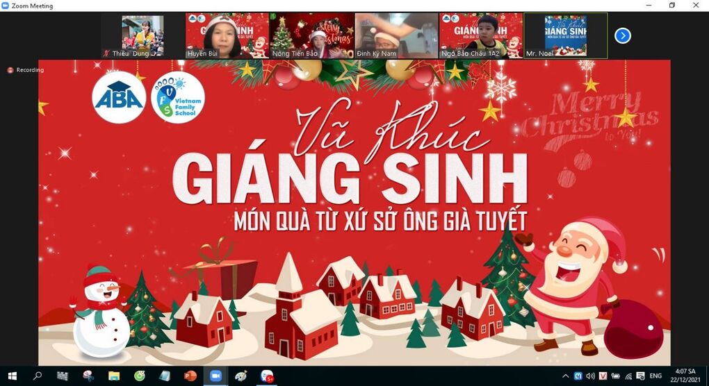 Vũ khúc giáng sinh – Chào đón năm mới 2022