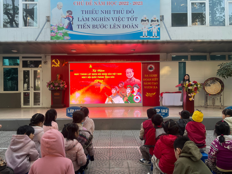 Liên đội trường Tiểu học Ba Đình tổ chức kỷ niệm 78 năm Ngày thành lập Quân đội nhân dân Việt Nam (22/12/1944 - 22/12/2022): Quân đội anh hùng của dân tộc anh hùng