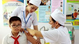 Vì sao cần thiết tiêm vaccine phòng COVID-19 cho trẻ 5-11 tuổi?