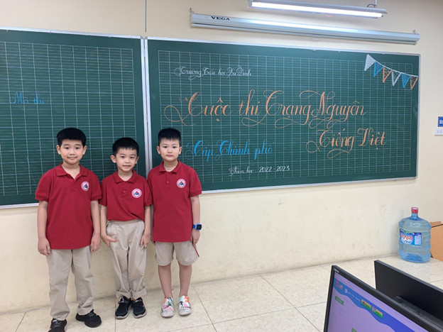 Học sinh trường Tiểu học Ba Đình hào hứng tham gia sân chơi Trạng nguyên Tiếng Việt cấp Thành phố