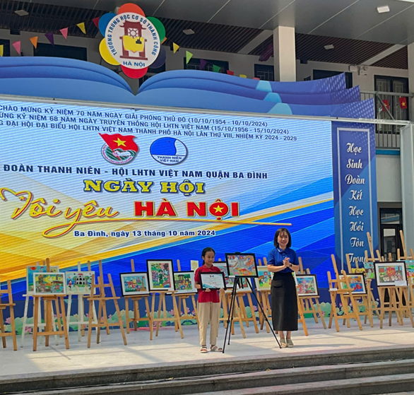 Học sinh trường Tiểu học Ba Đình tham gia thi vẽ tranh trong Ngày hội “Tôi yêu Hà Nội” năm 2024 với chủ đề “Hà Nội - Thành phố vì hòa bình”