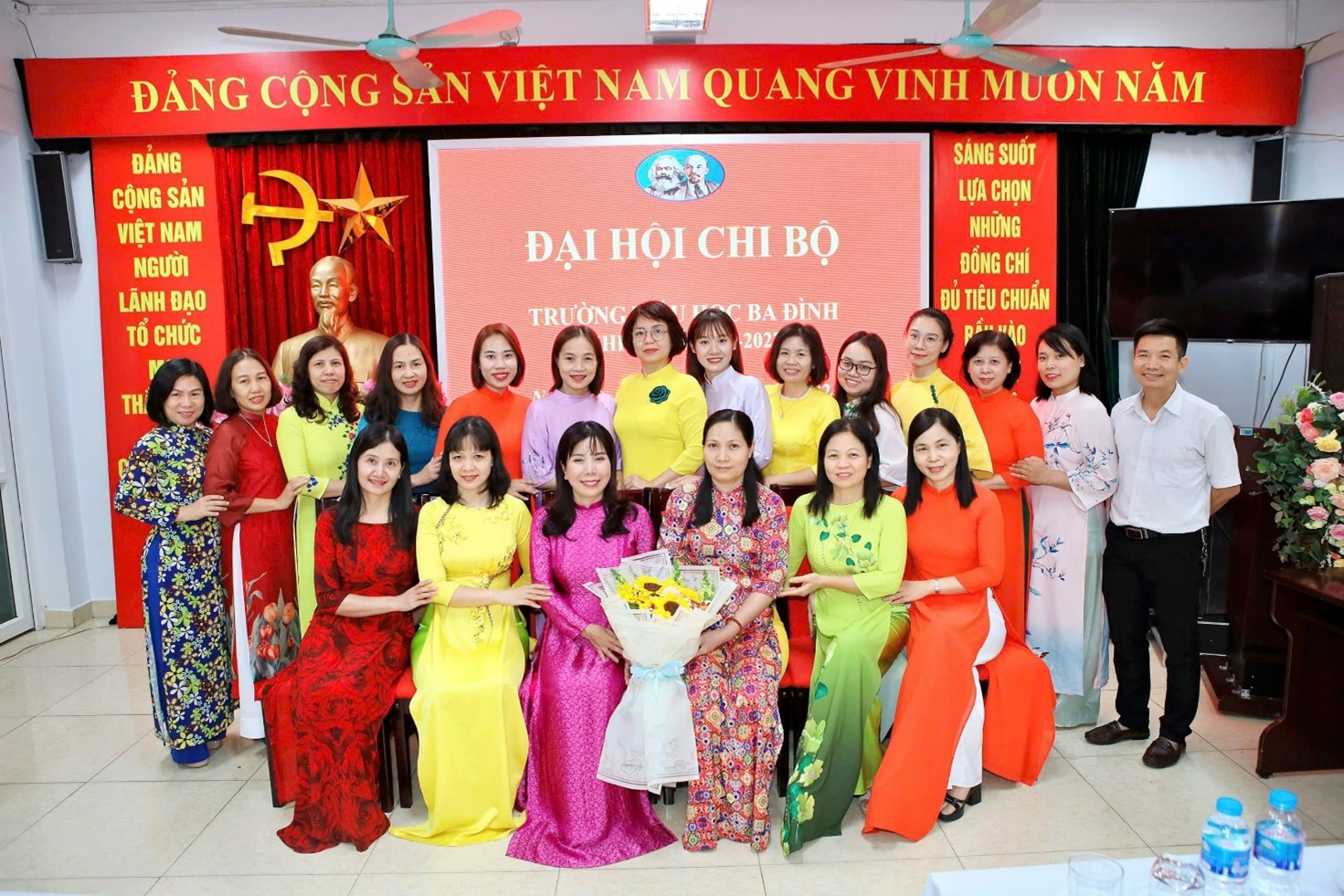 Trường Tiểu học Ba Đình tổ chức thành công Đại hội Chi bộ nhiệm kỳ 2025-2027
