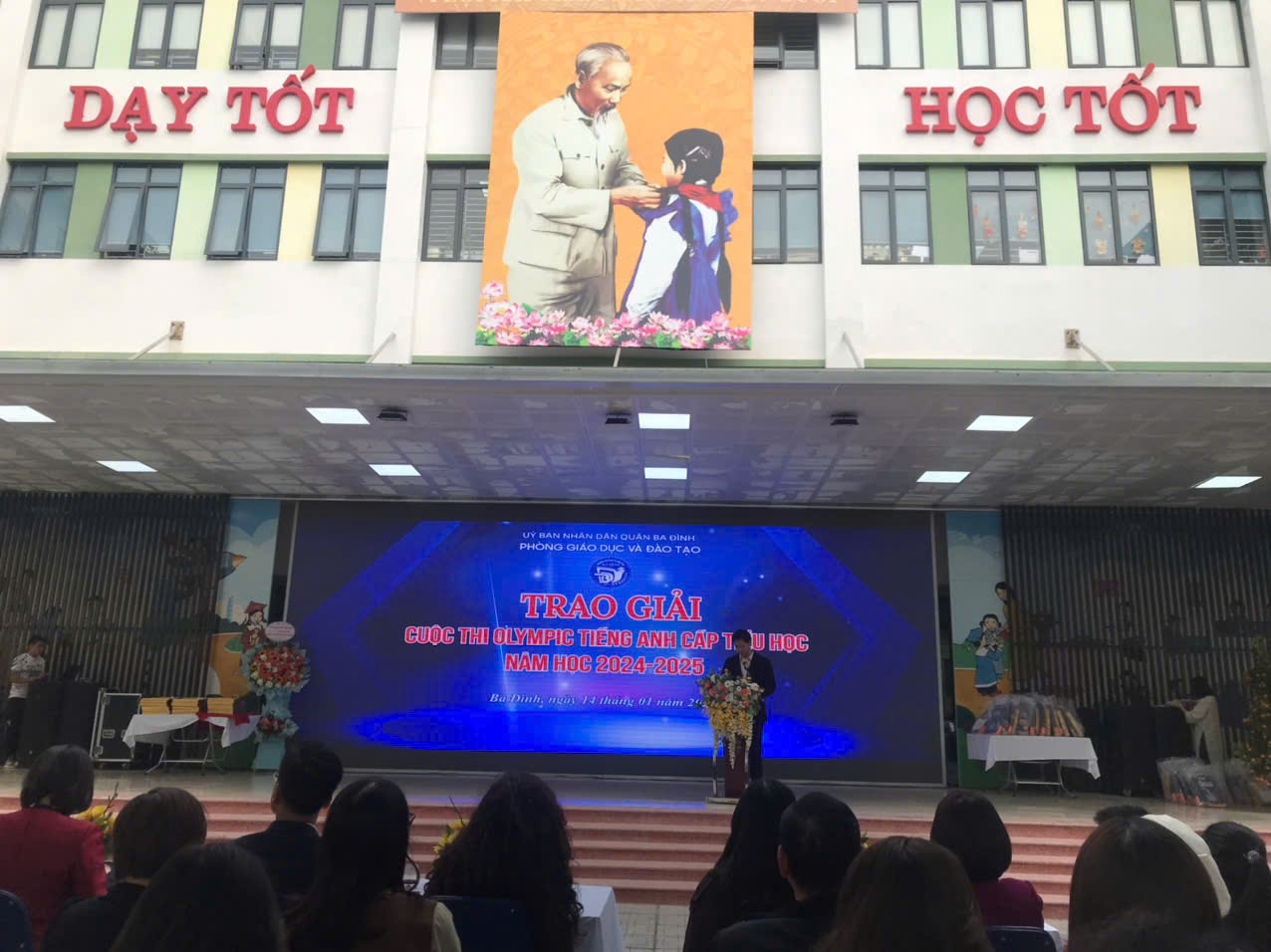 Học sinh trường Tiểu học Ba Đình tham dự Trao giải Cuộc thi Olymic Tiếng Anh cấp Tiểu học năm học 2024 - 2025
