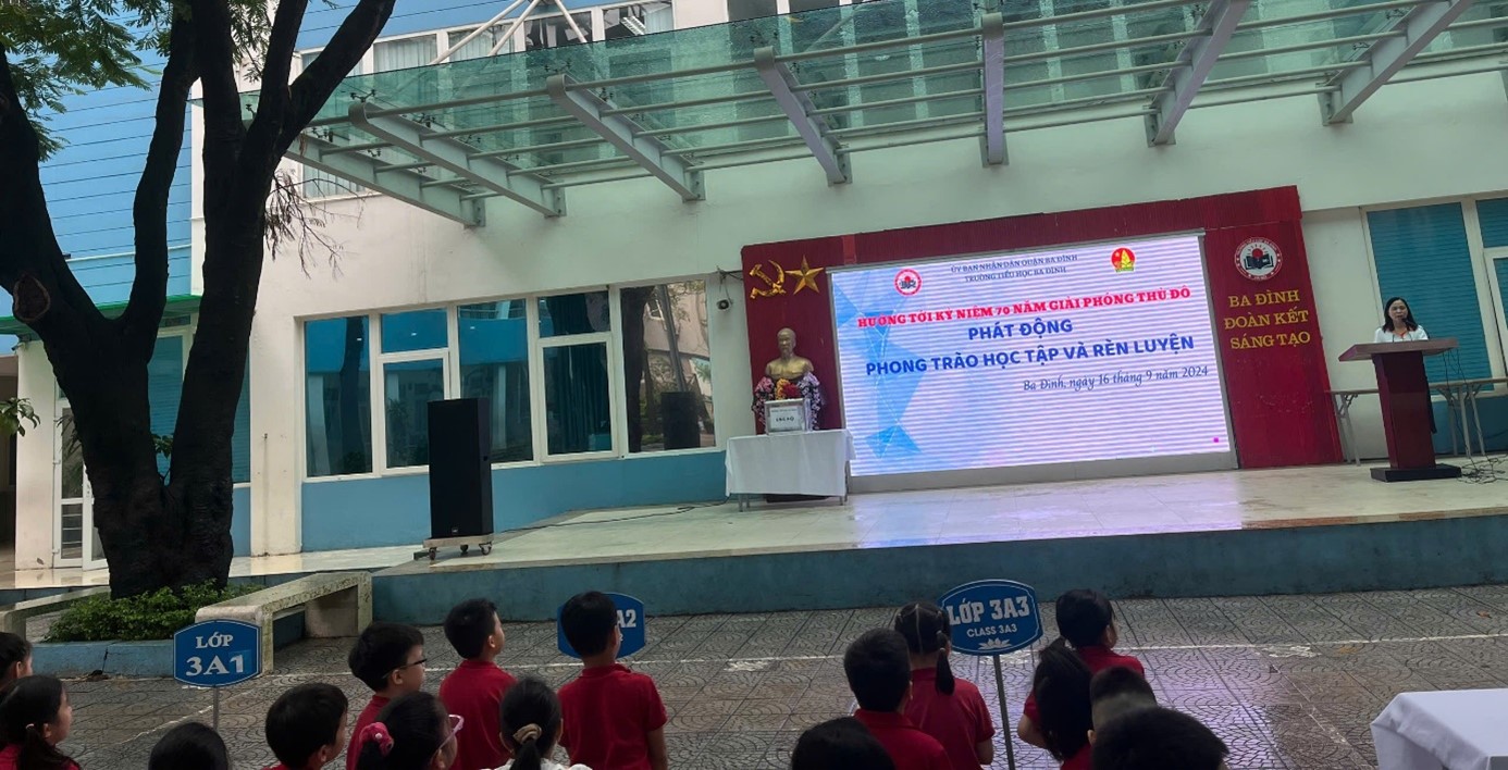 Liên Đội Trường Tiểu học Ba Đình Tuyên truyền, phát động thi đua Chào mừng 70 năm Ngày Giải phóng Thủ Đô