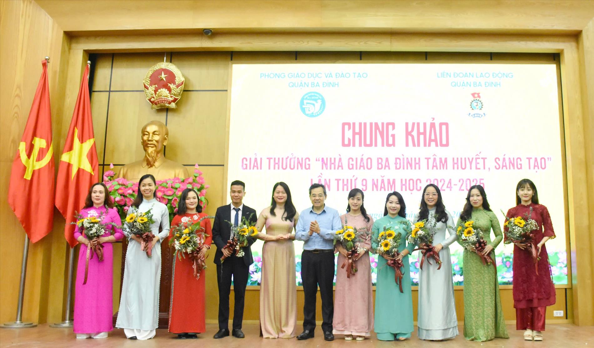 Cô giáo Nguyễn Thị Hương đạt giải Nhì vòng Chung khảo Giải thưởng "Nhà giáo Ba Đình tâm huyết, sáng tạo" năm học 2024 - 2025