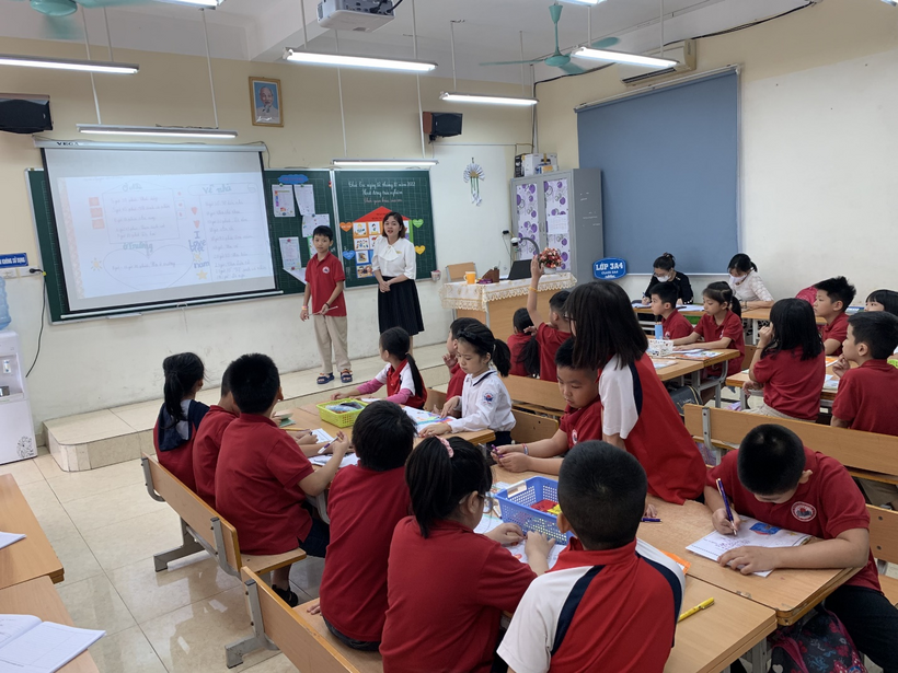 C:\Users\Admin\Desktop\anh viet bai\z3794091863572_fe81467f5347ab1b351eb0f134171494.jpg