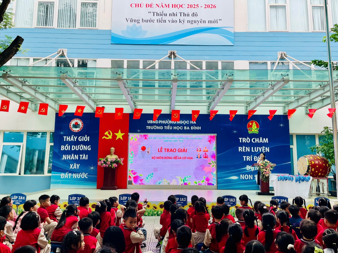 A group of children in red uniforms

AI-generated content may be incorrect.