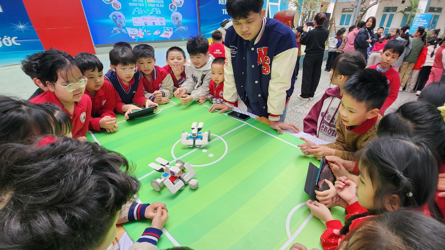 A group of children around a table

AI-generated content may be incorrect.