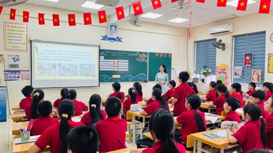 Lan tỏa ngọn lửa nghề – Cô giáo Nguyễn Thị Quỳnh Trang xuất sắc đạt Giải Nhất trong Cuộc thi Giáo viên dạy giỏi Phường Ngọc Hà