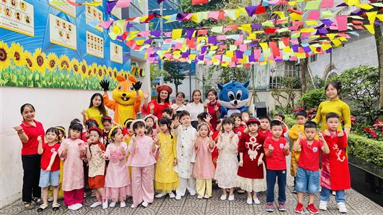 Trường Tiểu học Ba Đình rộn ràng chào đón các con học sinh trường Mầm non số 6 đến tham quan trải nghiệm: Khám phá ngôi trường mới – Khởi đầu những ước mơ