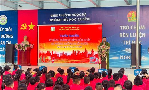 Trường Tiểu học Ba Đình tổ chức tuyên truyền kĩ năng phòng cháy chữa cháy và phòng chống đuối nước cho học sinh