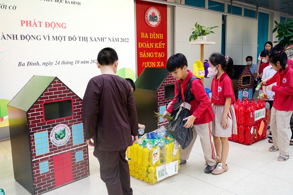 Phóng sự ảnh " Hành động vì một đô thị xanh" năm 2022