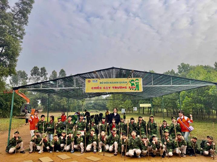 Một ngày trải nghiệm đáng nhớ tại khu quân sự ARMY của học sinh trường Tiểu học Ba Đình