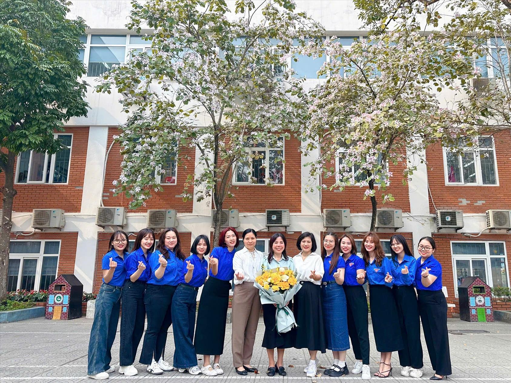 Trường Tiểu học Ba Đình chào mừng ngày thành lập Đoàn Thanh niên Cộng sản Hồ Chí Minh (26/3/1931 - 26/3/2025).