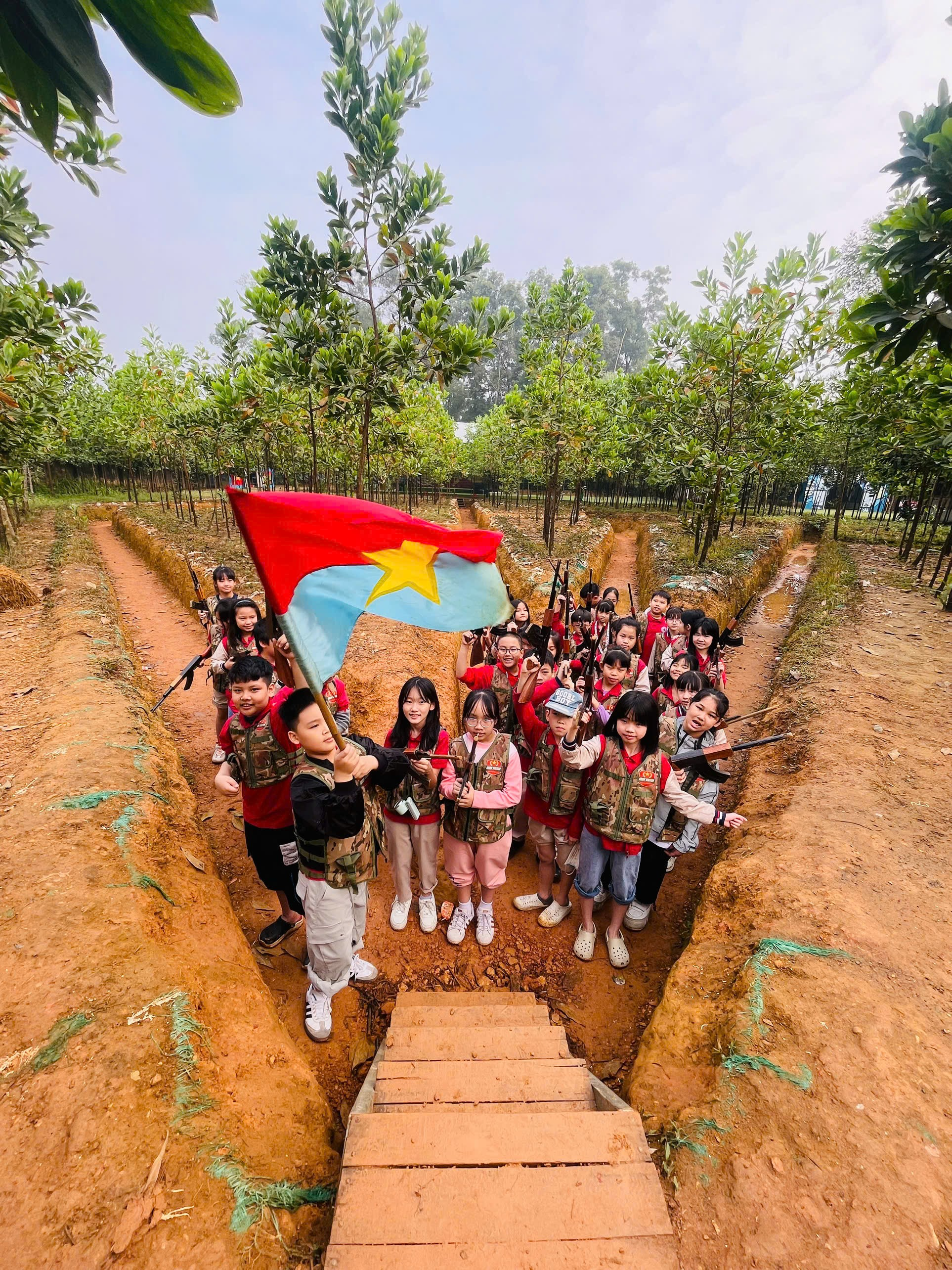 A group of children standing in a trench

AI-generated content may be incorrect.